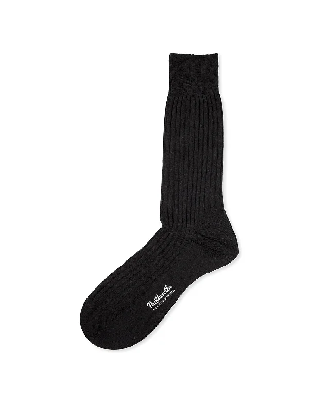 sock packs knee -  Laburnum Wool Sock Black