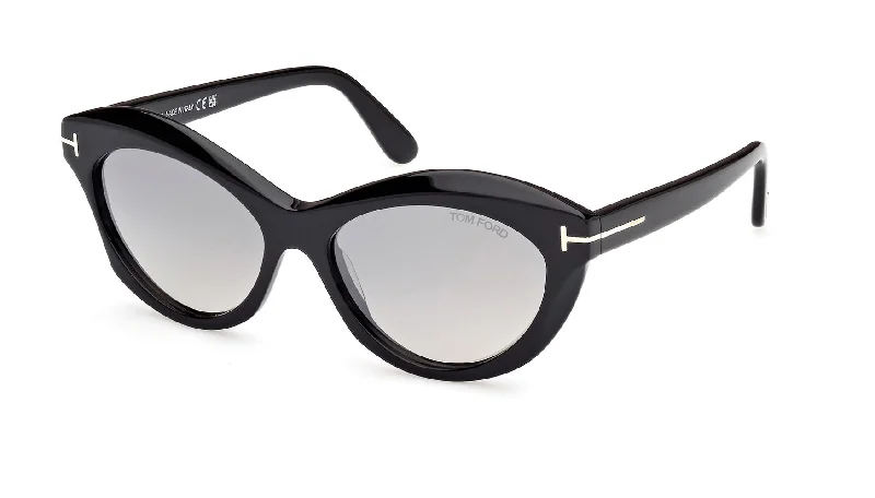 sunglasses with powder vibes -  Tom Ford Toni TF1111