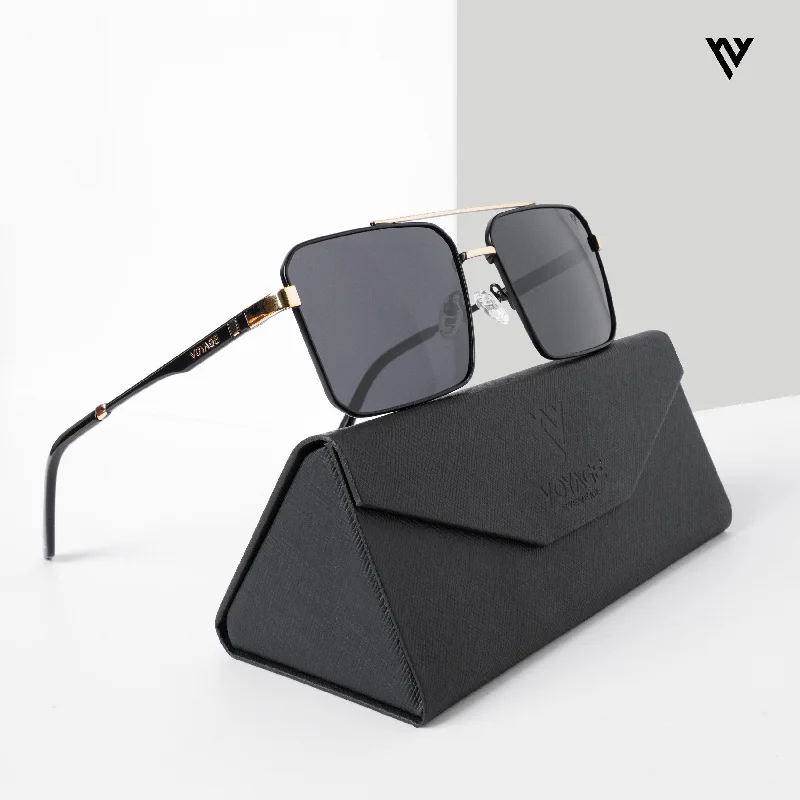 sunglasses with icy dips -  Wayfarer Polarized Sunglasses (Black Lens | Black & Golden Frame - PMG5308)