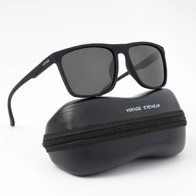 sunglasses for winter tones -  Wayfarer Polarized Sunglasses (Black Lens | Matt Black Frame - PMG5248)