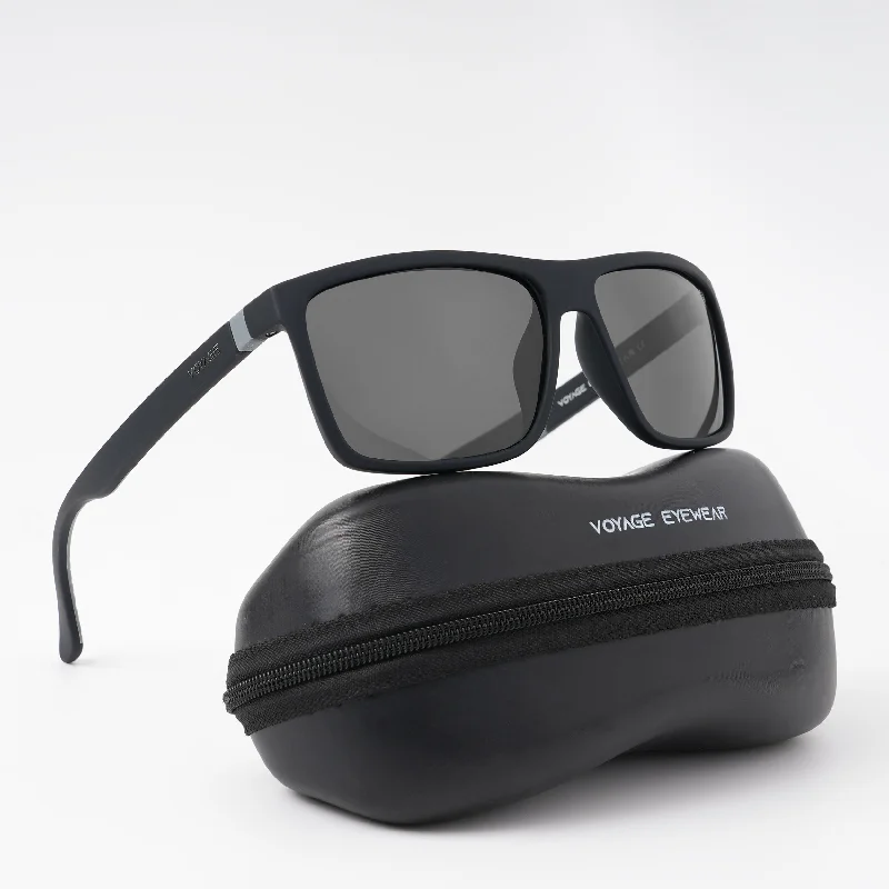 sunglasses with icy slopes -  Wayfarer Polarized Sunglasses (Black Lens | Matt Black Frame - PMG5250)